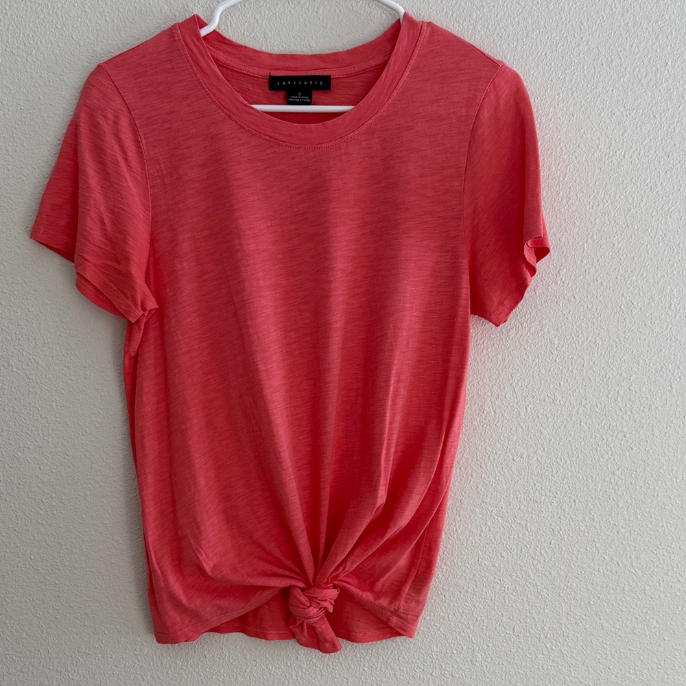 Sanctuary Coral Short Sleeve Tee with Knot Detail